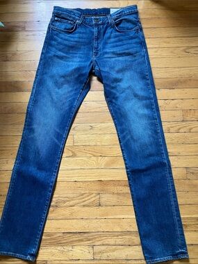 imogene + willie Barton Slim Straight Jeans